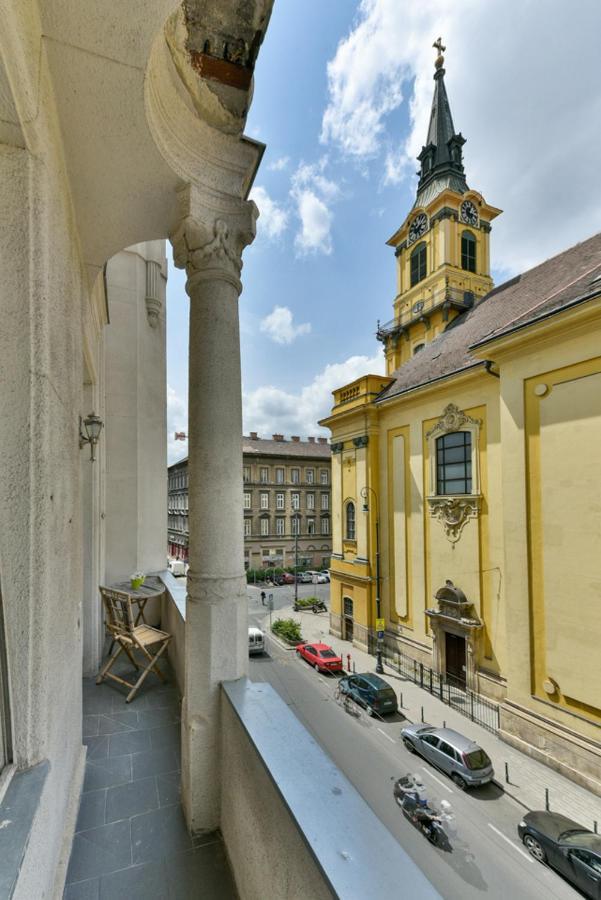 King Of Church Budapeste Exterior foto