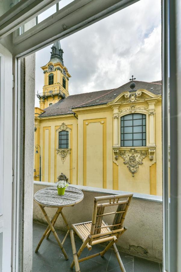 King Of Church Budapeste Exterior foto